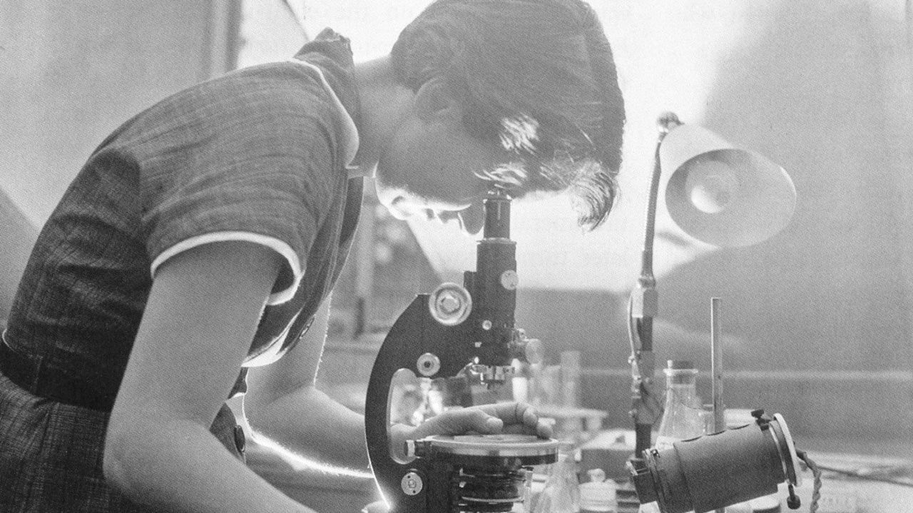 Rosalind Franklin, La Olvidada Científica Detrás Del Descubrimiento De ...